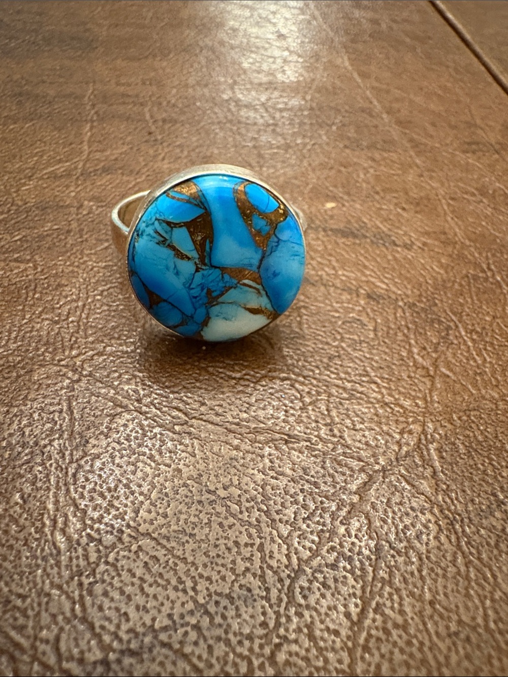 Beautiful 925 Sterling Silver Turquoise Stone Ring. Size 7.75 US